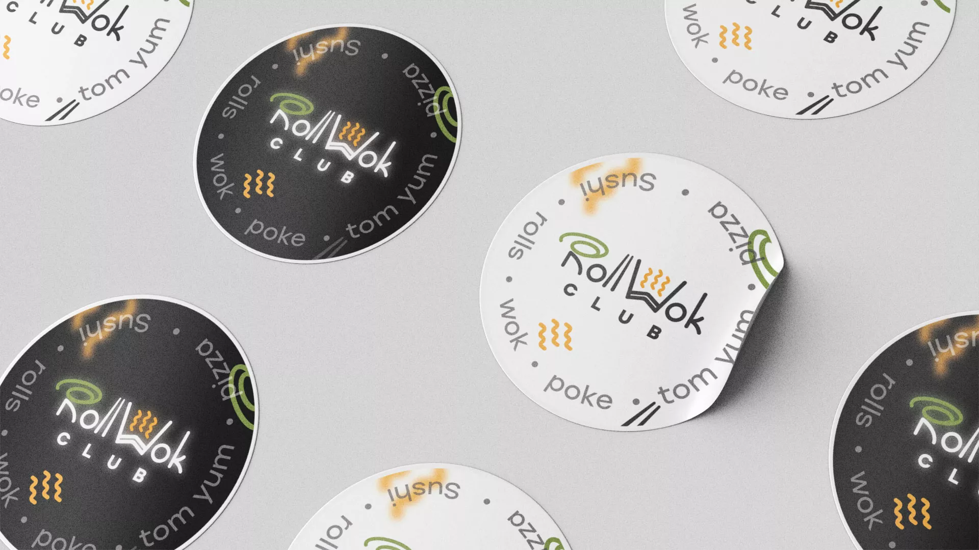 Разработка наклеек для суши-бара «Roll Wok Club» в Медногорске